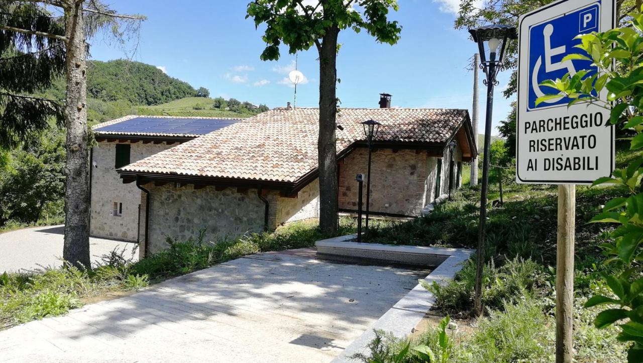 Parco Di Montebello Quattro Castella Exterior photo